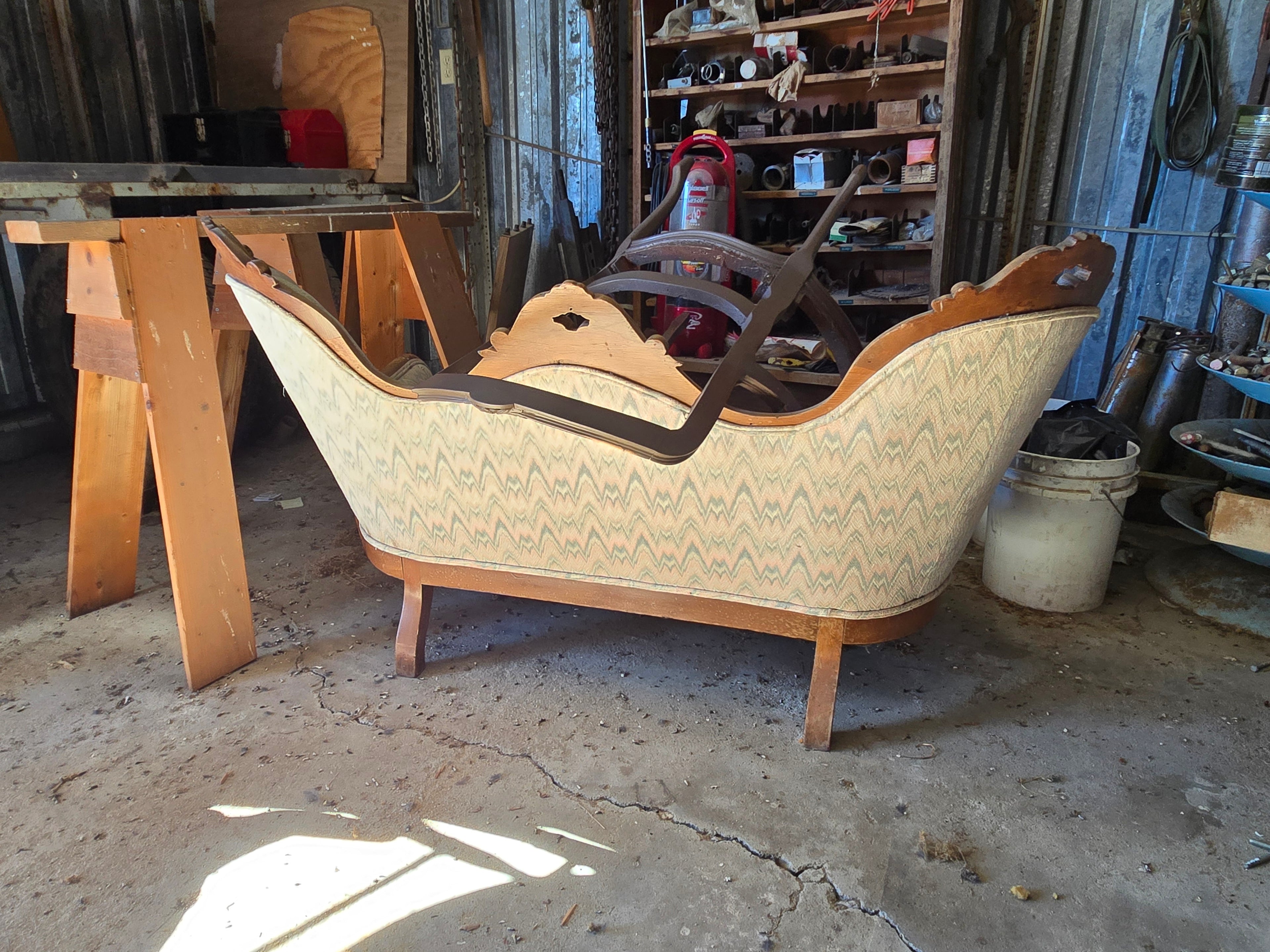 Fullback Settee
