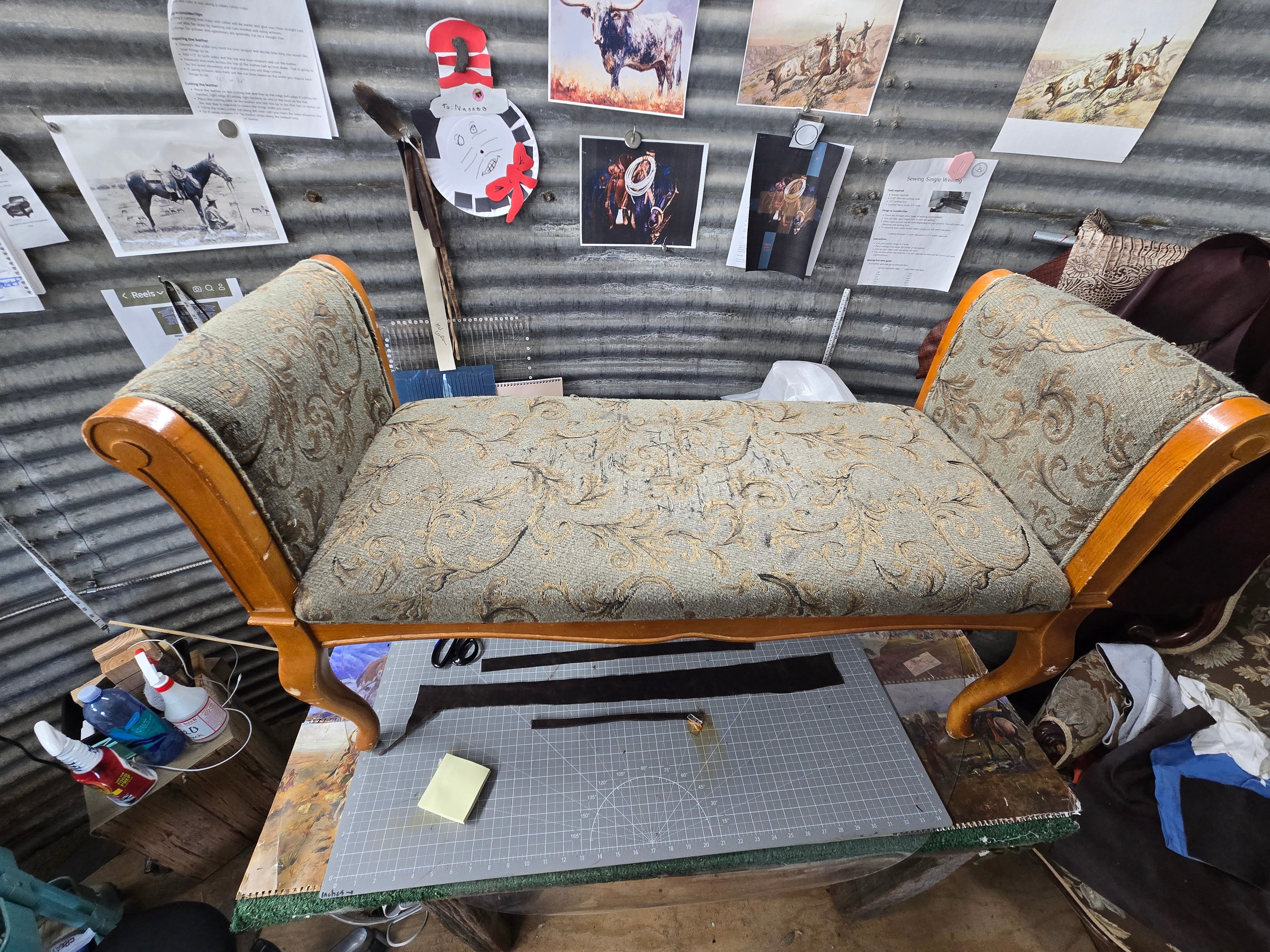 Roll Arm Bench