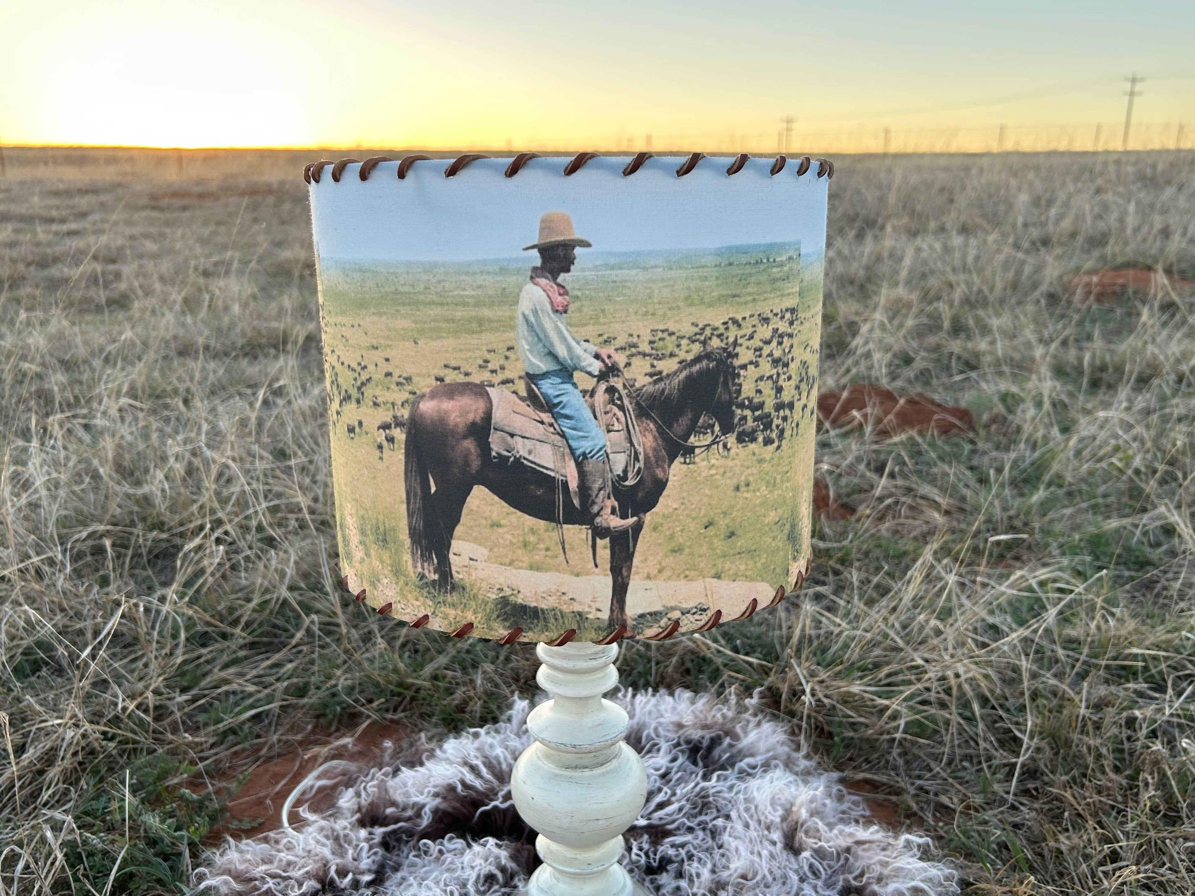 Lampshade The Plainsman in Color: 14 inch