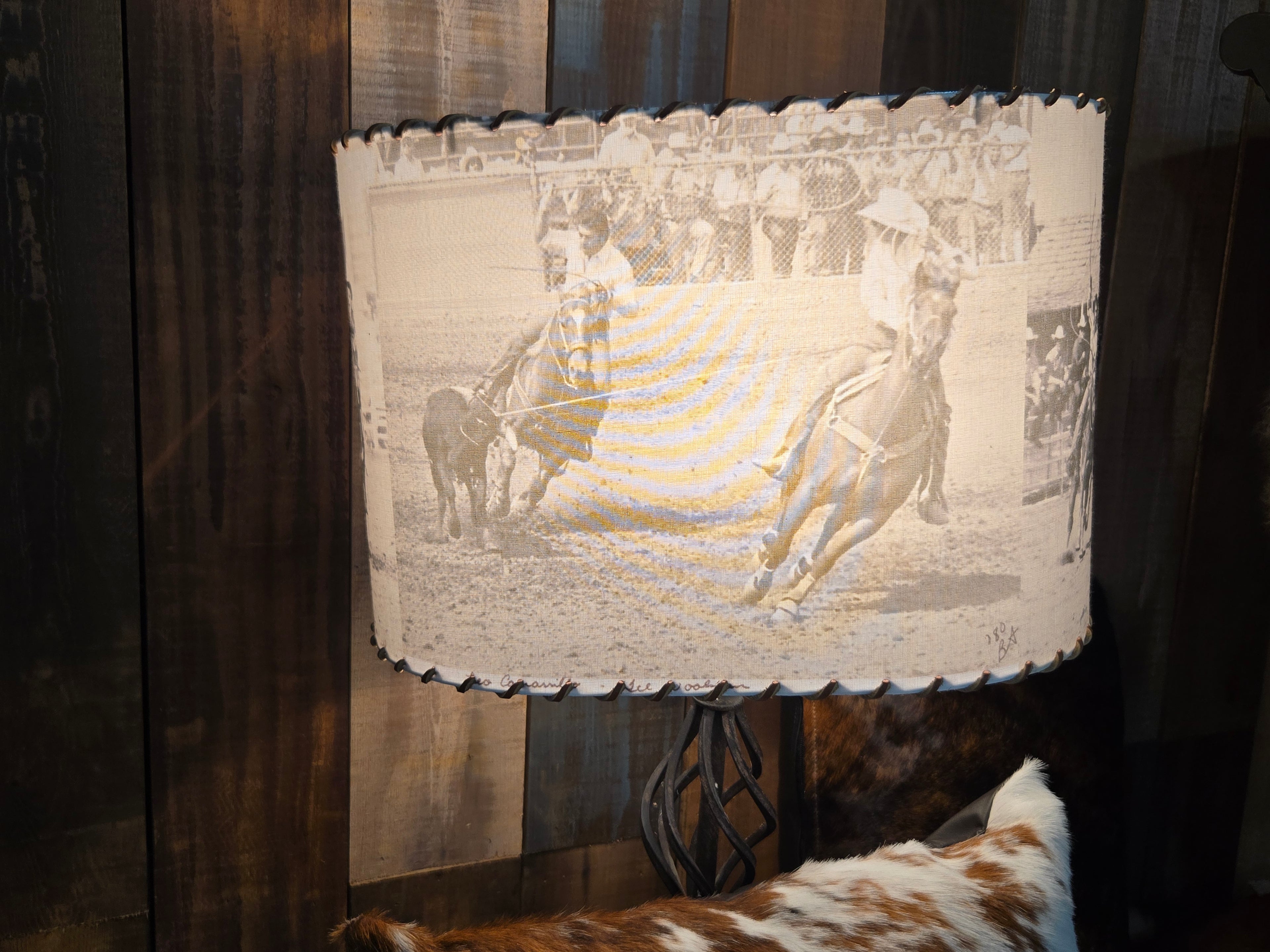 Lampshade Legend Team Roper: 10x16 oval xlarge