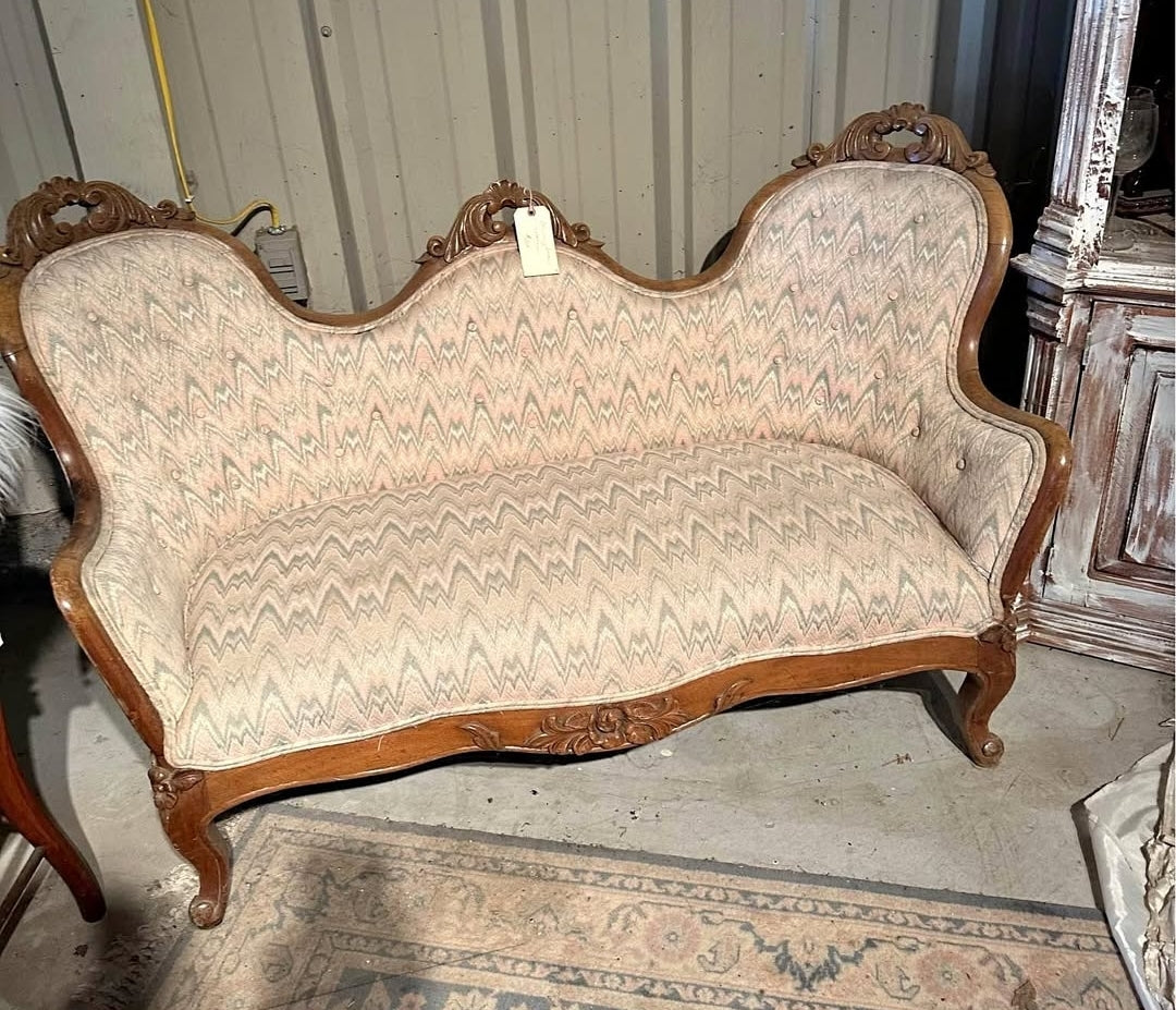 Fullback Settee
